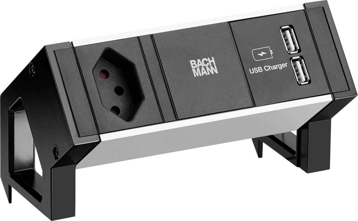 Schwarze Bachmann Tischsteckdose mit einer Steckdose und zwei USB-Ladeanschlüssen, angewinkelt auf einem Ständer.