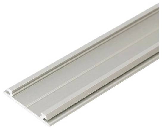 Aluminium-Nutenstein-Strangpressprofil mit ausgeprägten Nuten und Kanälen zum Aufbau leichter Rahmen und Strukturen.