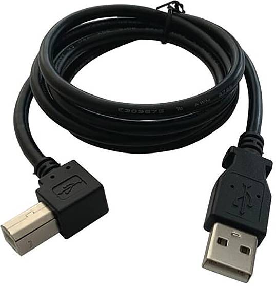 Ein aufgewickeltes schwarzes USB-Druckerkabel mit einem USB-Type-A- und einem USB-Type-B-Anschluss.