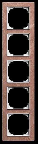 Ein schwarzes rechteckiges Aluminiumprofil mit internem Kanal ist vor einem blauen Farbverlaufshintergrund dargestellt.