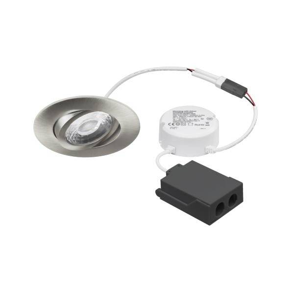 Eingelassenes LED-Einbauleuchten-Set mit rundem Metallrahmen, Trafo und schwarzer Anschlussdose auf weißem Hintergrund.