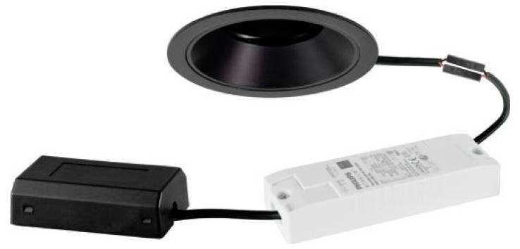 LED-Downlight-Trimset mit versenkt eingebauter schwarzer Leuchte, weißem Treiber-Box und separatem schwarzem Strommodul, die durch Kabel verbunden sind
