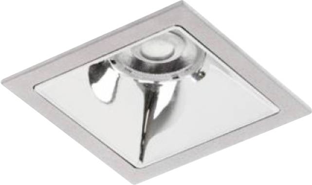 Eine quadratische, bündige Deckenleuchte mit metallischem Reflektor und zentraler Fassung.