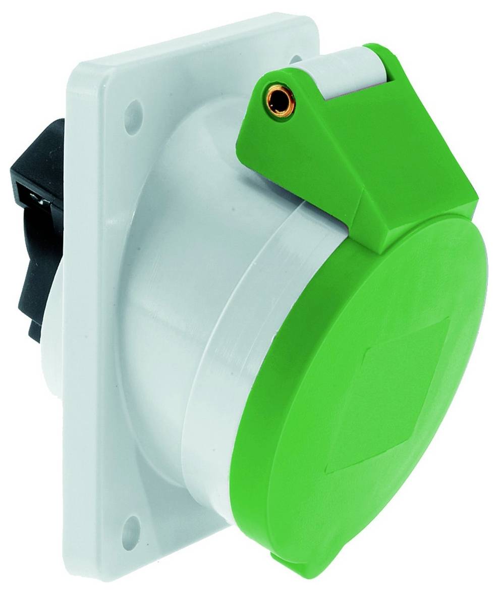 Eine grüne und weiße Industrie-Elektrosteckdose mit aufgeklappter Schutzkappe, die für sichere Elektroverbindungen verwendet wird.