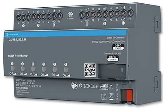 Elektrisches Gerät mit Anschllussklemmen und digitaler Anzeige, möglicherweise zur Verwendung in der Heimautomation oder zur Verwaltung von Stromkreisen.