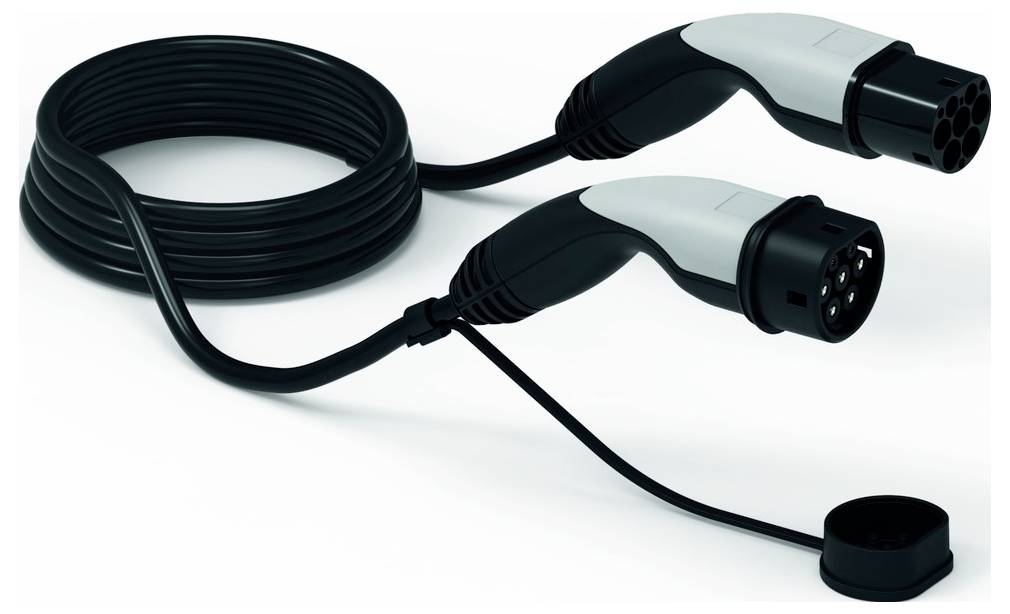 Schwarzes aufgerolltes Elektrofahrzeug-Ladekabel mit zwei identischen Steckern, von denen jeder mehrere Stifte für Ladekompatibilität aufweist.