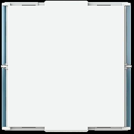 Ein einfaches, weißes quadratisches Paneel mit einem schlichten, symmetrischen Design.