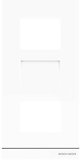 Ein schwarzer und silberner Stecker, der an ein weißes Kabel angebracht ist.