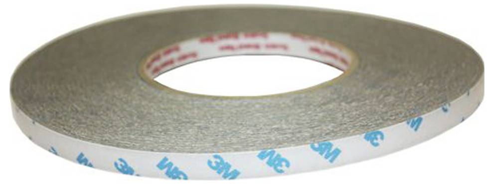 Eine Rolle dünnes, beidseitiges 3M-Klebeband, außen grau mit „3M