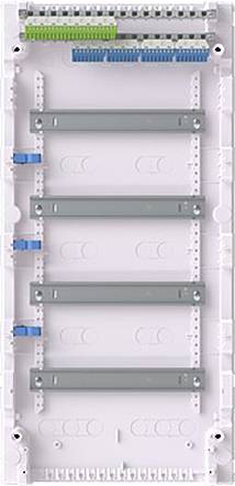 Ein leeres Elektrofeld mit mehreren horizontalen Steckplätzen für Leitungsschutzschalter und Verbindungselemente. Die obere Reihe enthält Klemmleisten.