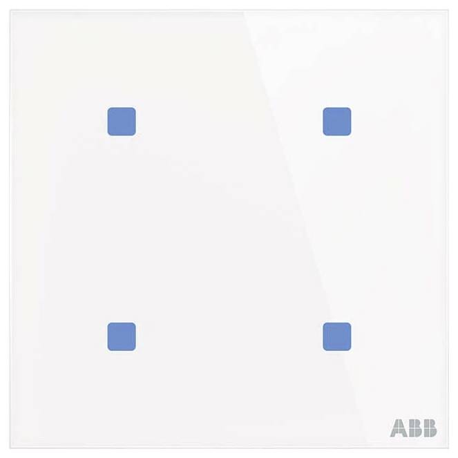 Metallische Halterung mit aufgewickeltem Kabel, aus dem mehrere farbige Drähte herausragen, und einem angebrachten Stecker vor einem neutralen Hintergrund.