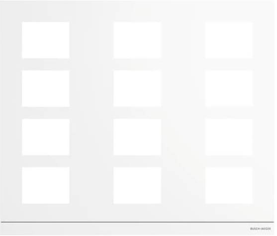 Eine Leuchtstoffröhre mit gelben Endkappen vor schwarzem Hintergrund.