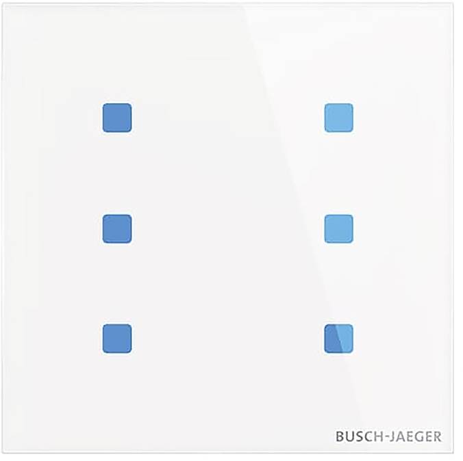 Ein Glaspanel mit sechs blauen quadratischen Schaltflächen, die in zwei Spalten angeordnet sind. Die untere rechte Ecke ist mit BUSCH-JAEGER gekennzeichnet.