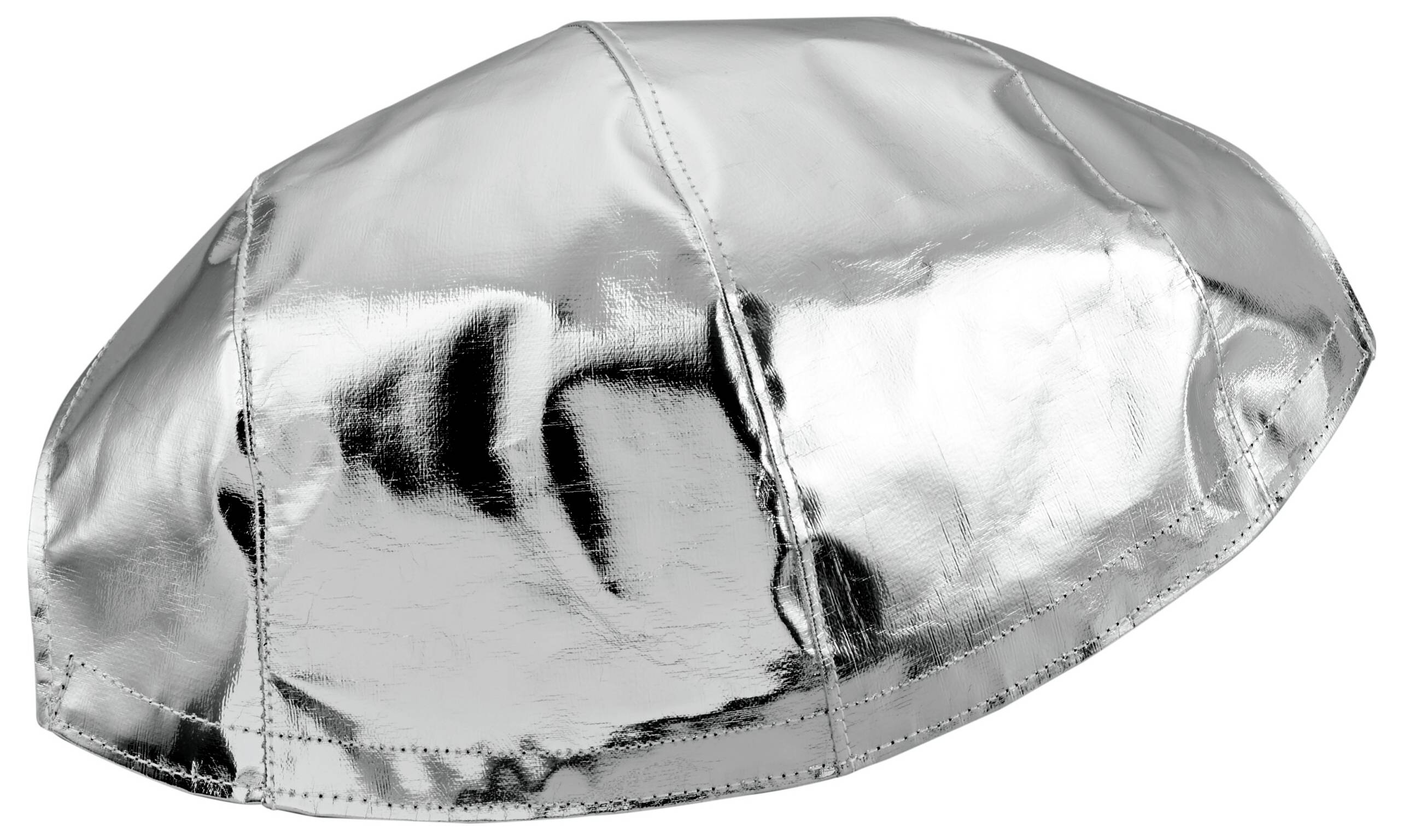 Ein Mechaniker in einer Werkstatt nutzt Diagnosegeräte an einem roten Auto mit geöffneter Motorhaube, was auf eine Fahrzeuginspektio oder Reparatur hinweist.