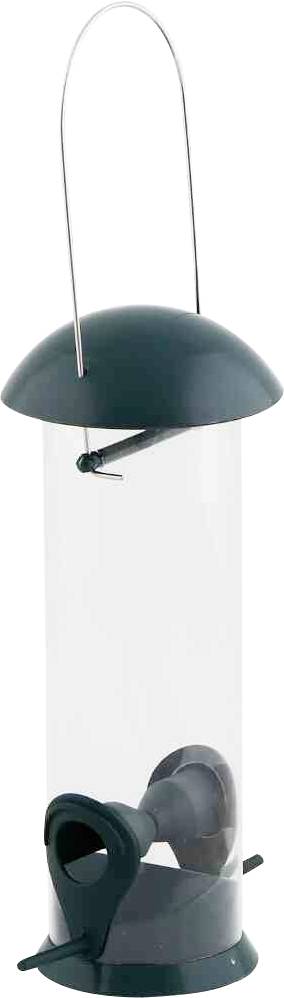 Ein durchsichtiger Vogelfutterautomat aus Kunststoff mit grünem Deckel und Boden, ausgestattet mit einer Metallaufhängung und einer Sitzstange neben den Futterausgängen.