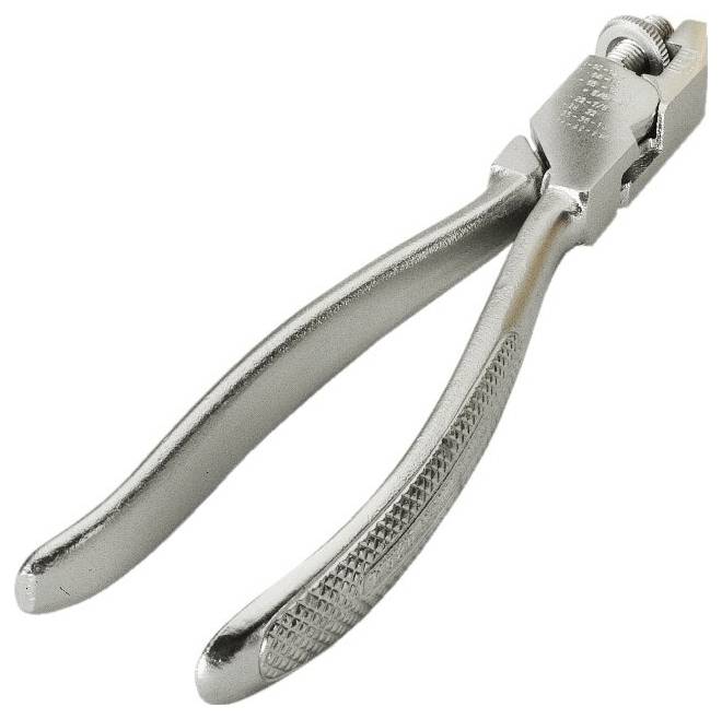 Ein Paar Zangen aus Silber mit strukturierten Griffbereichen, verwendet zum Greifen oder Schneiden von Drähten, wird vor einem weißen Hintergrund gezeigt.