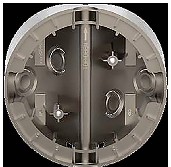 Eine runde, braune Kunststoffbasis mit mehreren kreisförmigen Öffnungen und einem zentralen Teiler mit der Kennzeichnung 