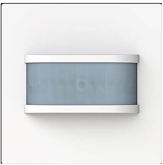 Eine rechteckige Wandleuchte mit mattiertem blauem Glasschirm und silbernem Metallrahmen, entworfen, um weiches Umgebungslicht abzugeben.