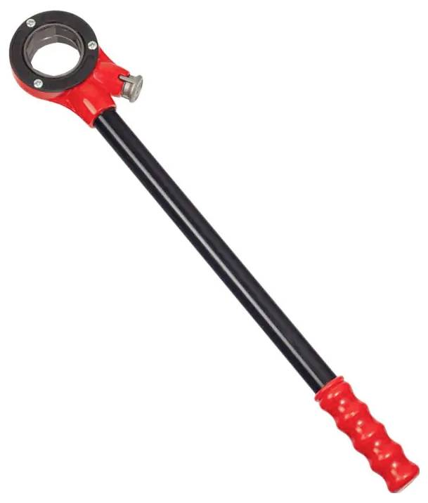 Ein rot-schwarzes Handwerkzeug mit rundem Spannkopf und langem Griff, wahrscheinlich ein Rohr- oder Schlauchschneider.