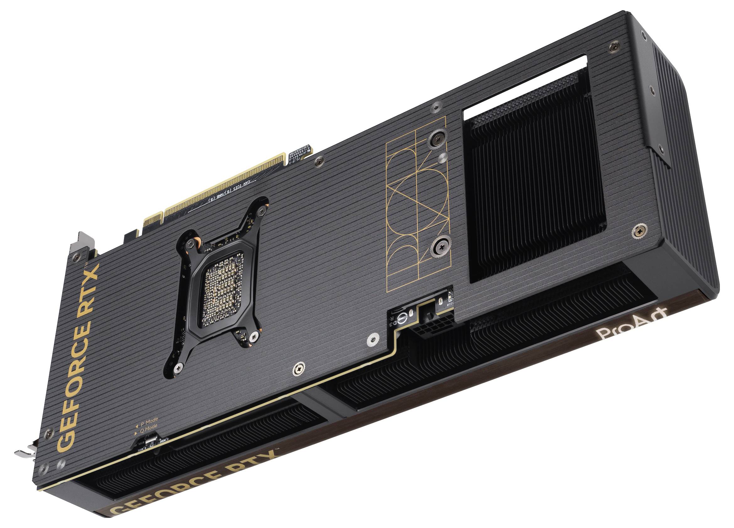 NVIDIA GeForce RTX 4070 Grafikkarte mit schwarzem und goldenem Design und ProArt-Branding, Schrägansicht mit sichtbaren Kühlkomponenten.