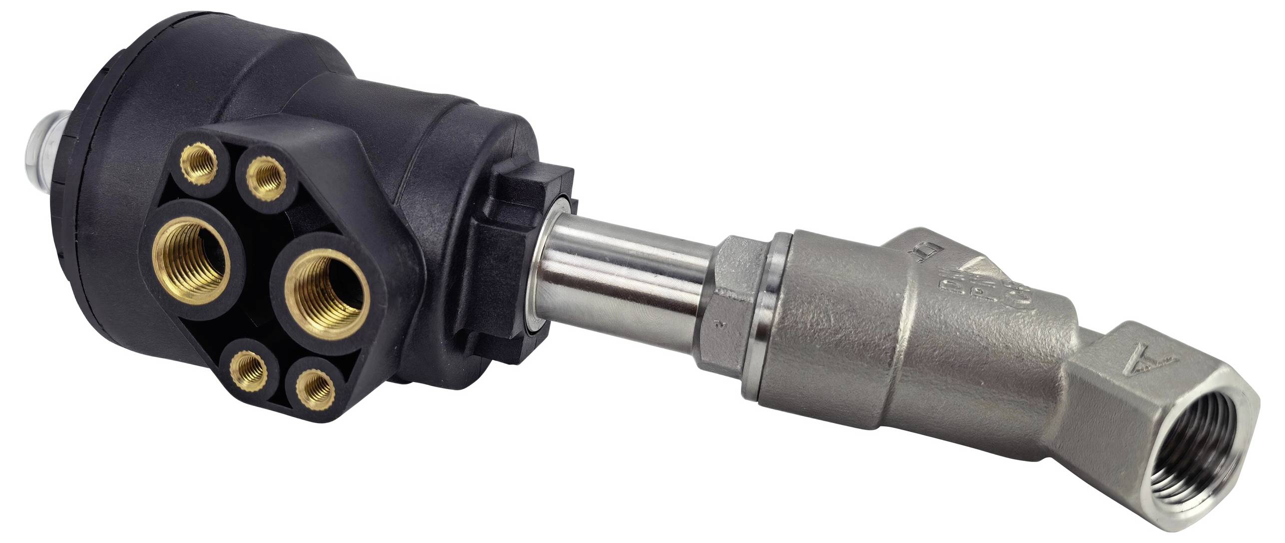 Eine Nahaufnahme eines hydraulischen Steuerventils mit mehreren Messingöffnungen und einem Stahlverbindungsrohr, das detaillierte Ingenieurkomponenten zeigt.
