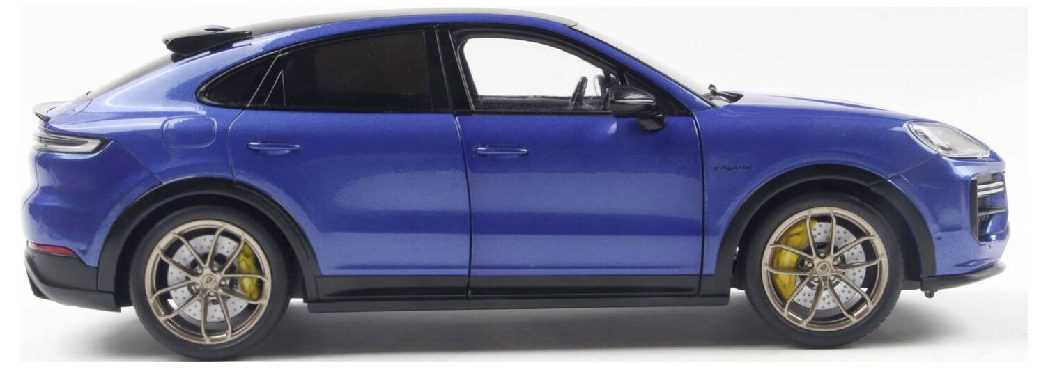 Solido PKW Modell Porsche Cayenne cpe. GT Turbo Fertigmodell PKW Modell