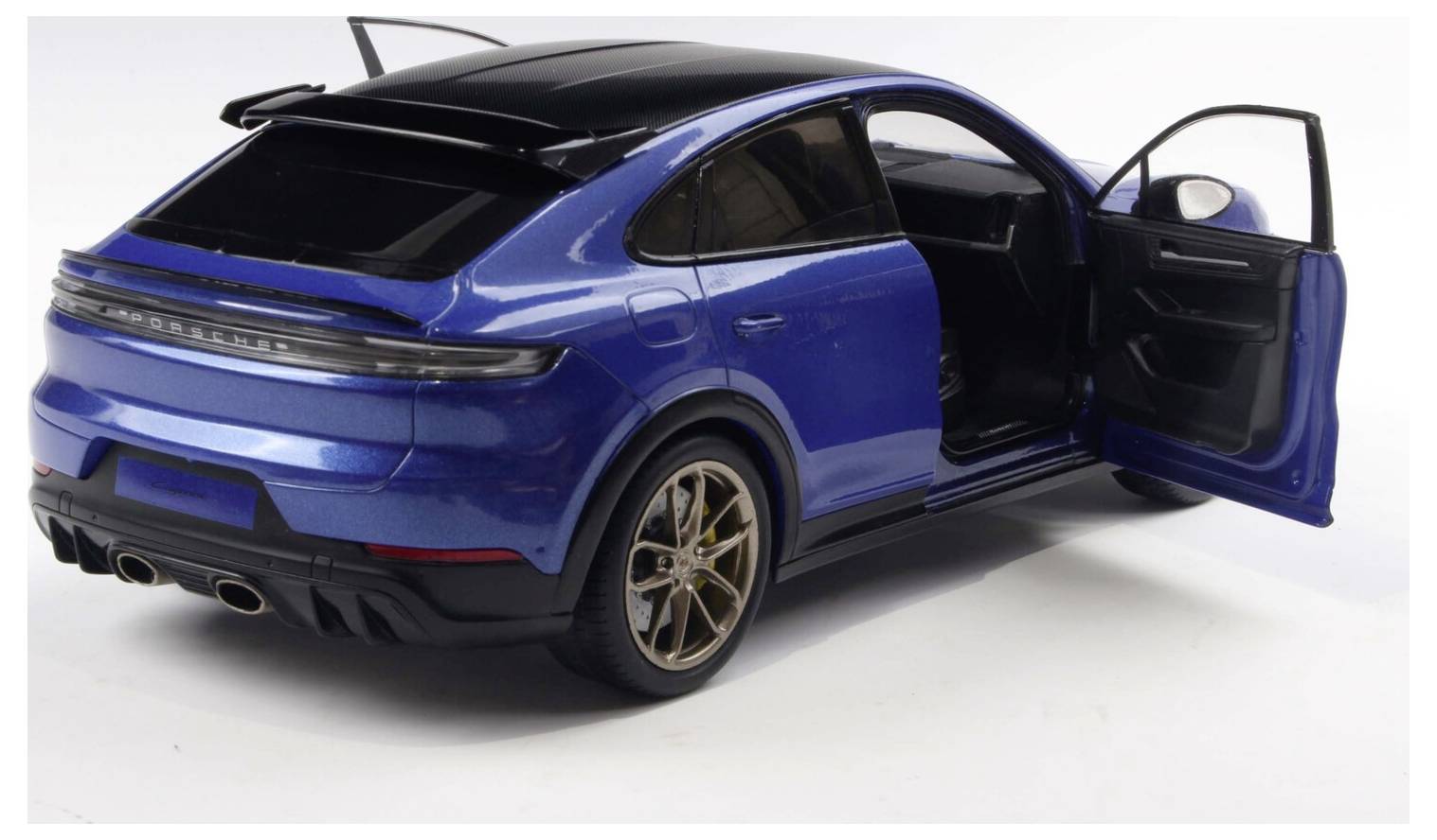 Solido PKW Modell Porsche Cayenne cpe. GT Turbo Fertigmodell PKW Modell