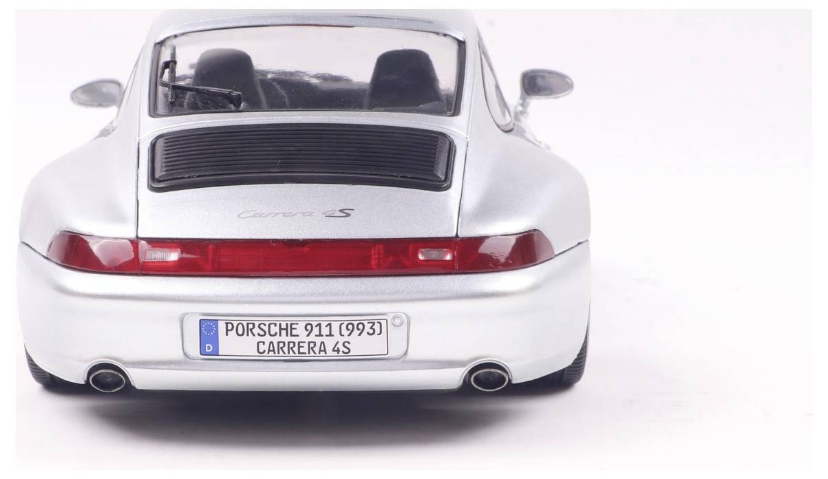 Solido PKW Modell Porsche 911 (993) polar silber Fertigmodell PKW Modell