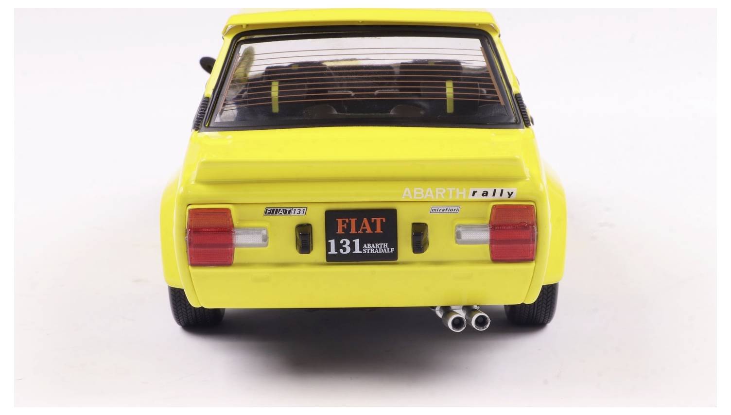 Solido PKW Modell Fiat 131 Abarth 1980 gelb Fertigmodell PKW Modell