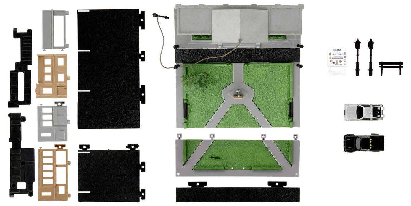 JADA TOYS Back to the Future Clock Tower NanoScene Auto-Station