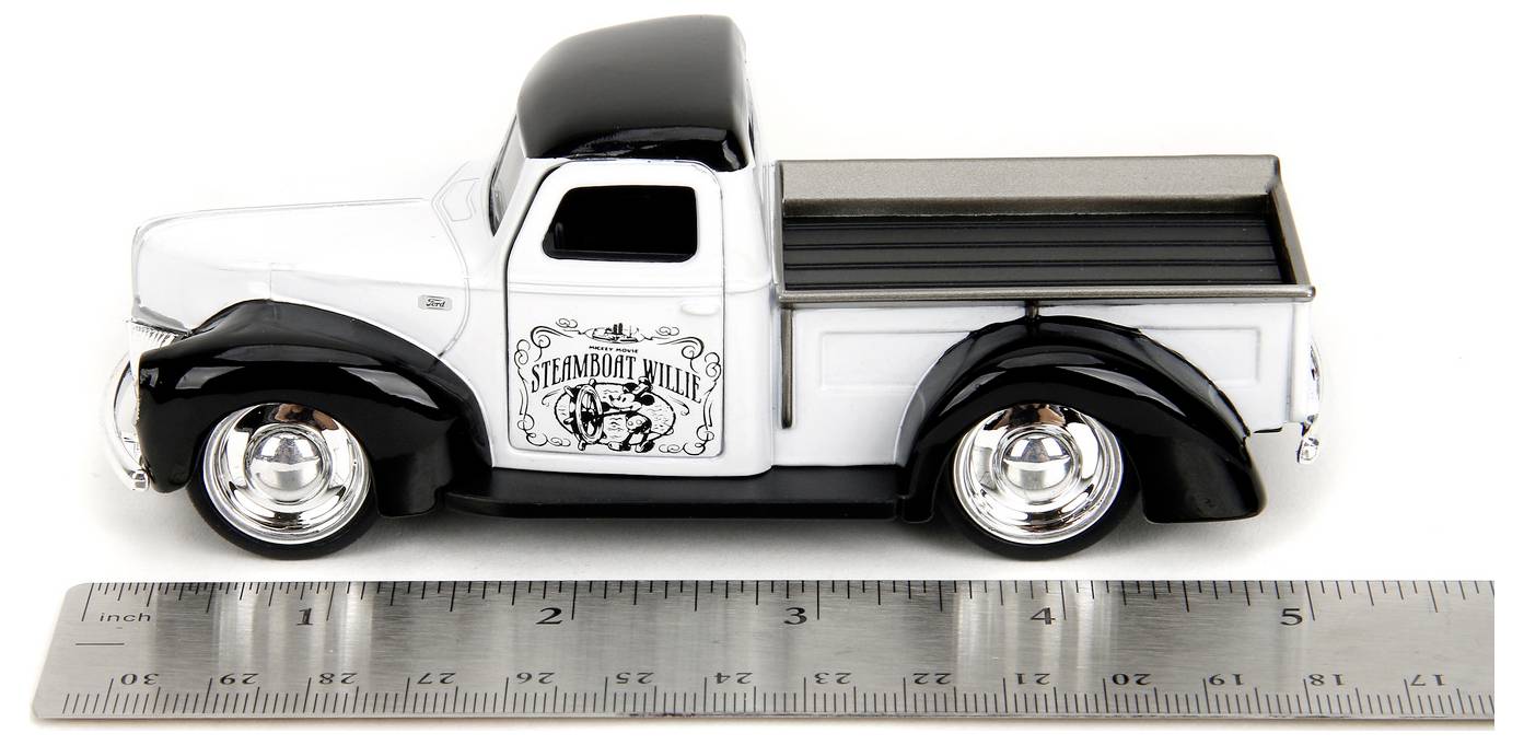JADA TOYS Ford Disney Steamboat Willie, 1941 Pickup Fertigmodell PKW Modell