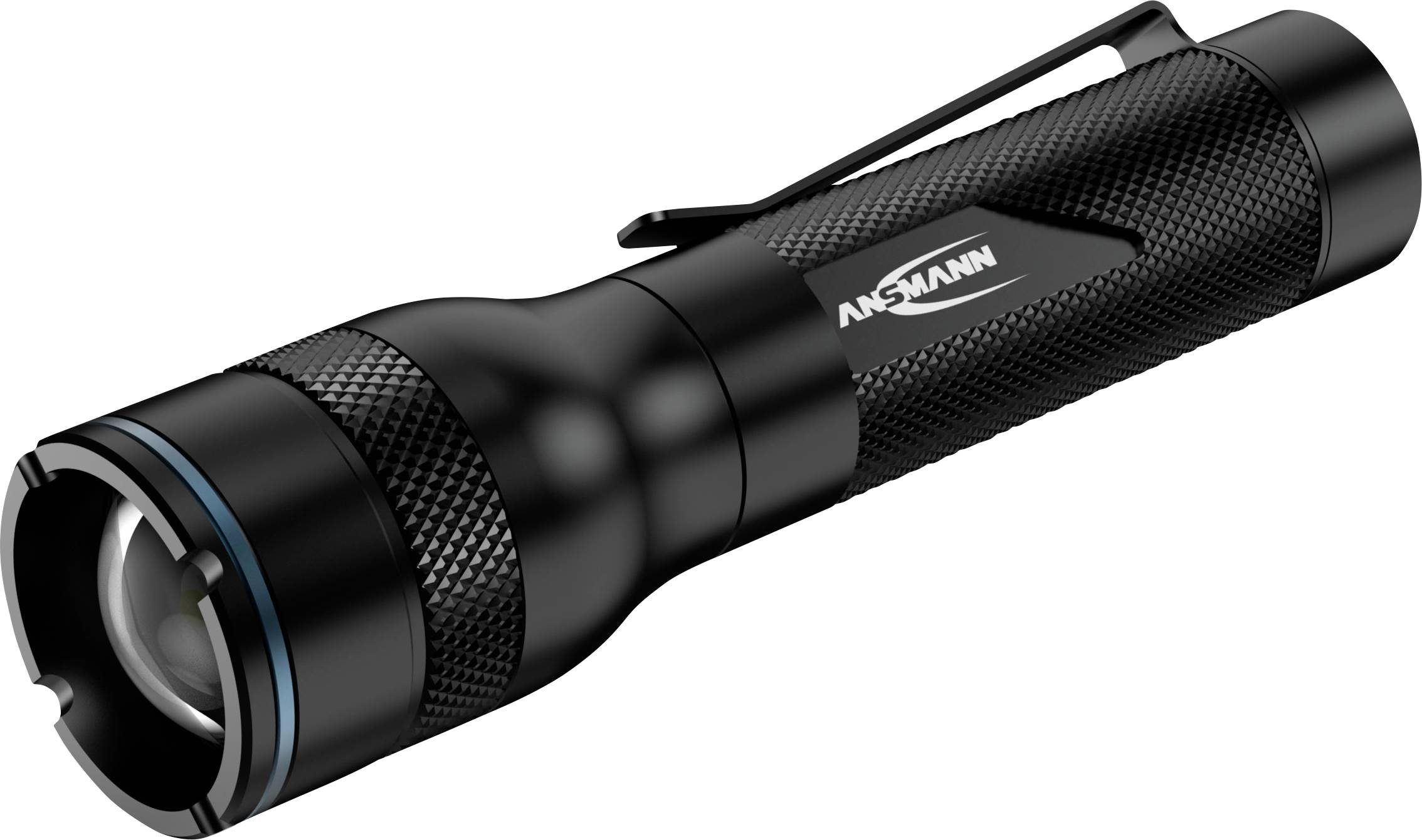 Eine schwarze Handtaschenlampe mit strukturiertem Griff und Gürtelclip, versehen mit dem Markenlogo 'ANSMANN.'