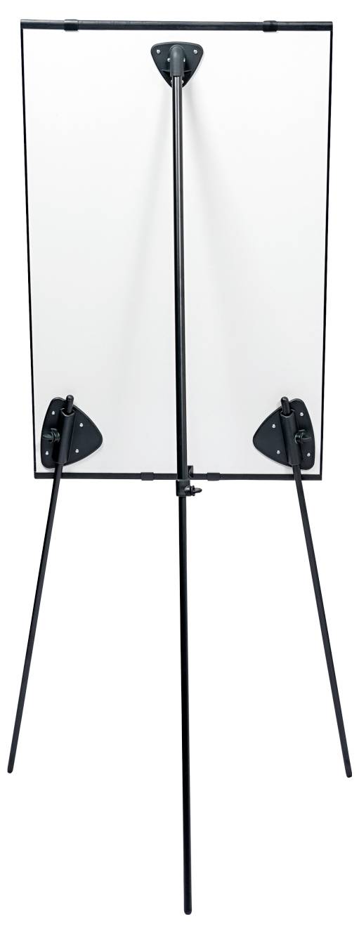 Ein schwarzes Dreibein-Staffelei hält eine aufrecht stehende leere Whiteboard, von hinten betrachtet, mit verstellbaren Halterungsbügeln oben und unten.