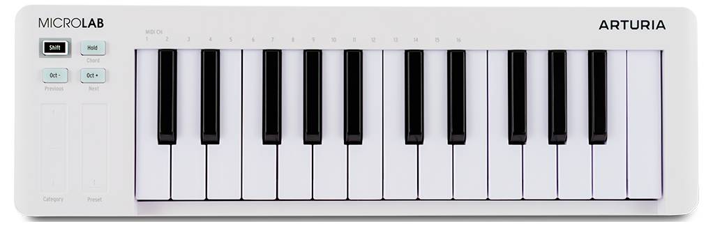 Eine weiße Arturia Microlab MIDI-Tastatur mit 25 Tasten und Oktav-Steuerungstasten auf der linken Seite.