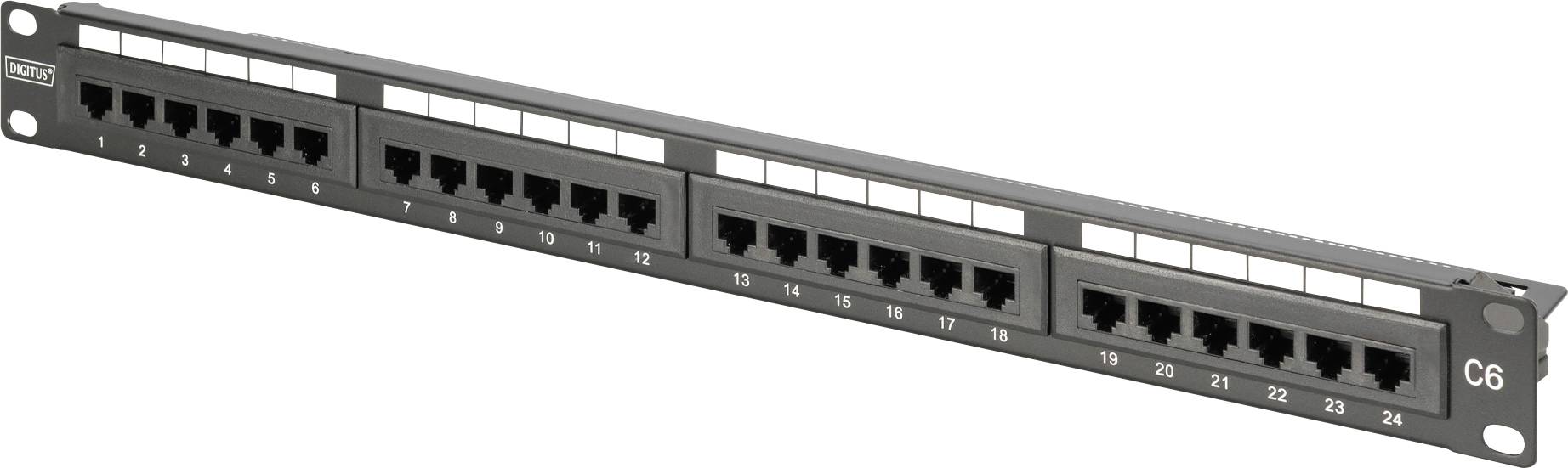 Ein 24-Port-Ethernet-Patchfeld mit Nummernbezeichnungen für jeden Port, das zur Organisation der Netzwerkverkabelung in einem Server- oder Kommunikationsraum verwendet wird.