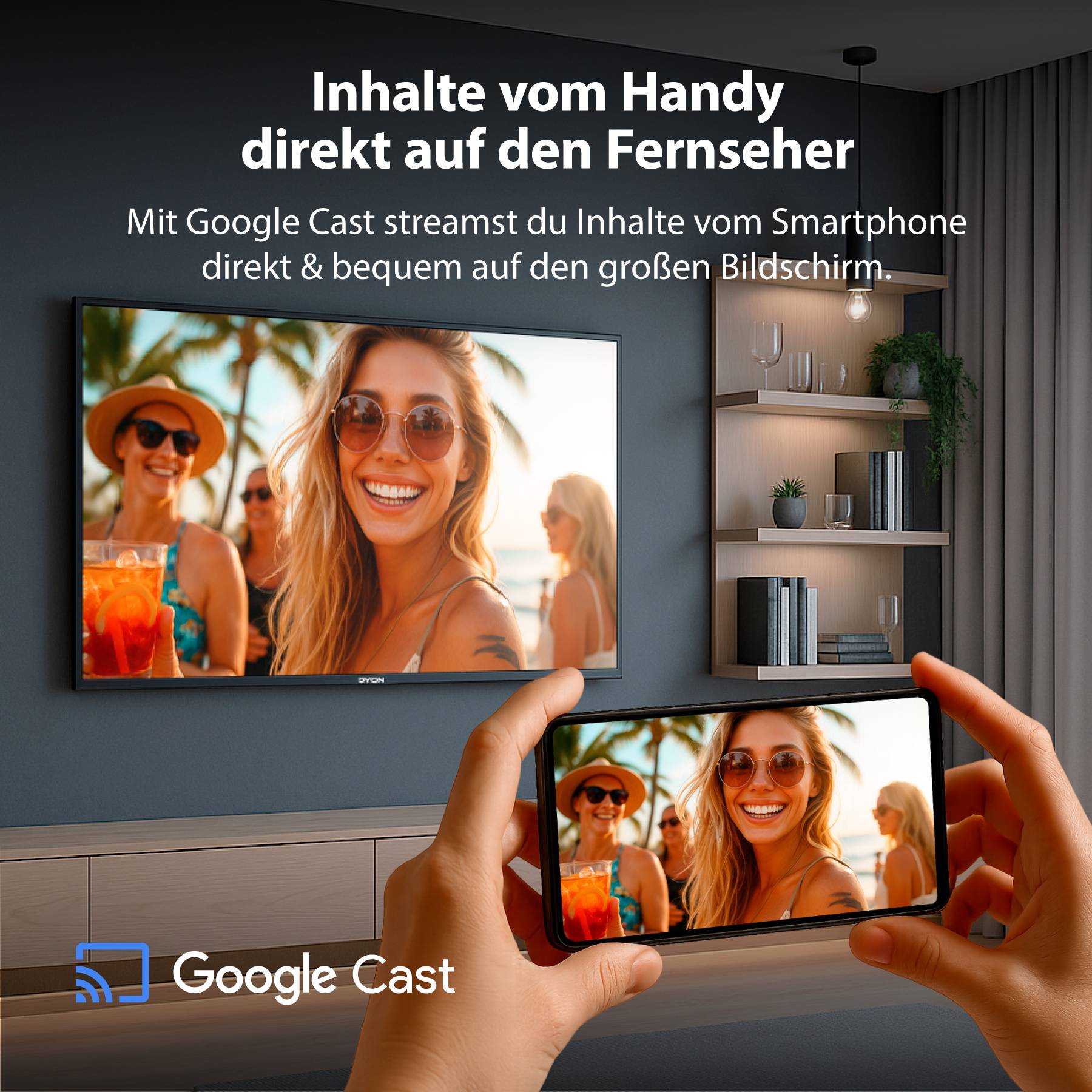 In einem Wohnzimmer zeigt ein Fernseher ein Bild einer Frau mit Sonnenbrille. Eine Person streamt das gleiche Bild per Smartphone auf den Fernseher.