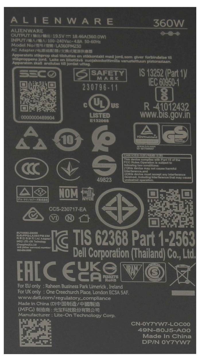 Alienware 360W Netzteil-Etikett mit Sicherheitszertifizierungen, Logos, Modell- und Herstellerinformationen, Konformitätscodes und QR-Code.