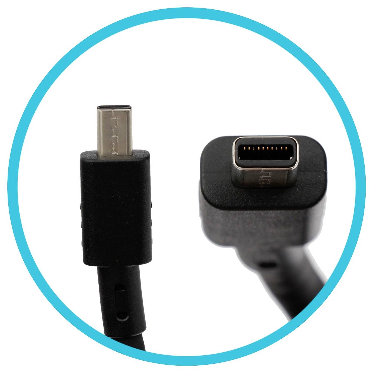 Zwei schwarze USB-C-Kabel mit Anschlüssen, eine Draufsicht, die andere eine Seitenansicht, vor einem weißen Hintergrund mit einem blauen Kreis.
