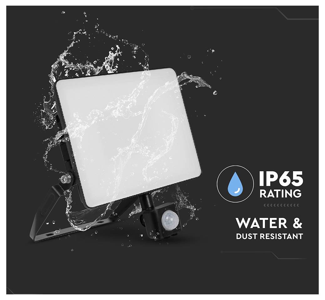 Eine Flutlichtlampe mit Wasserspitzen, die ihre IP65-Wasser- und Staubresistenz veranschaulicht. Text 'IP65-Bewertung' und 'Wasser- & Staubbeständig'.