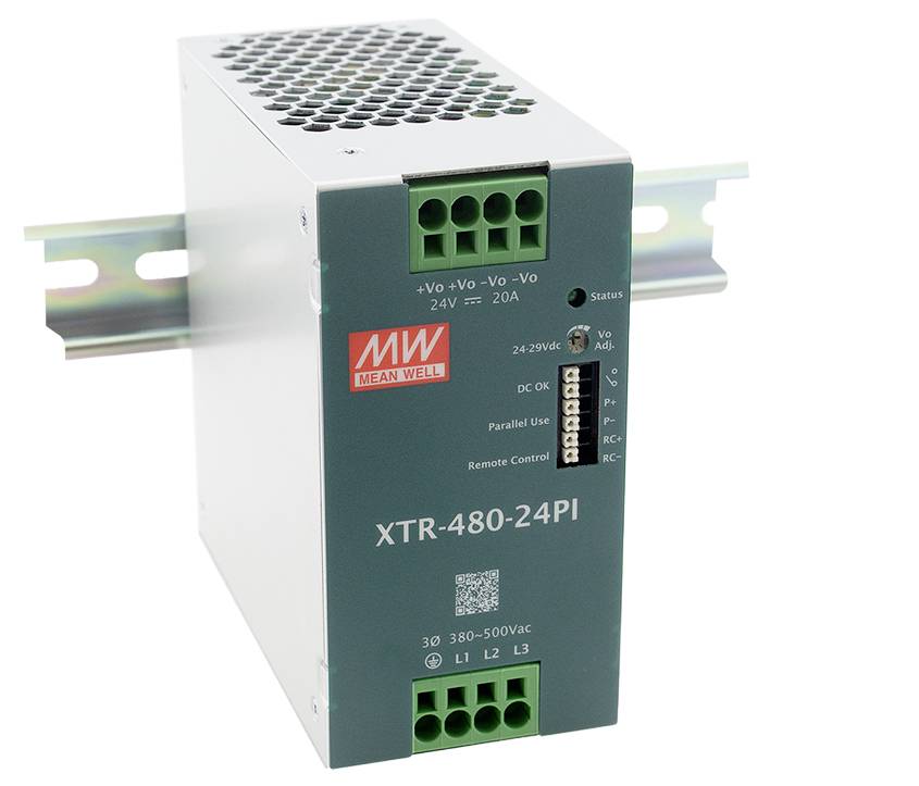 Netzteil, montiert auf einer DIN-Schiene. Modell XTR-480-24PI von Mean Well, mit 24V Ausgang bei 20A und mehreren Anschlusspunkten.