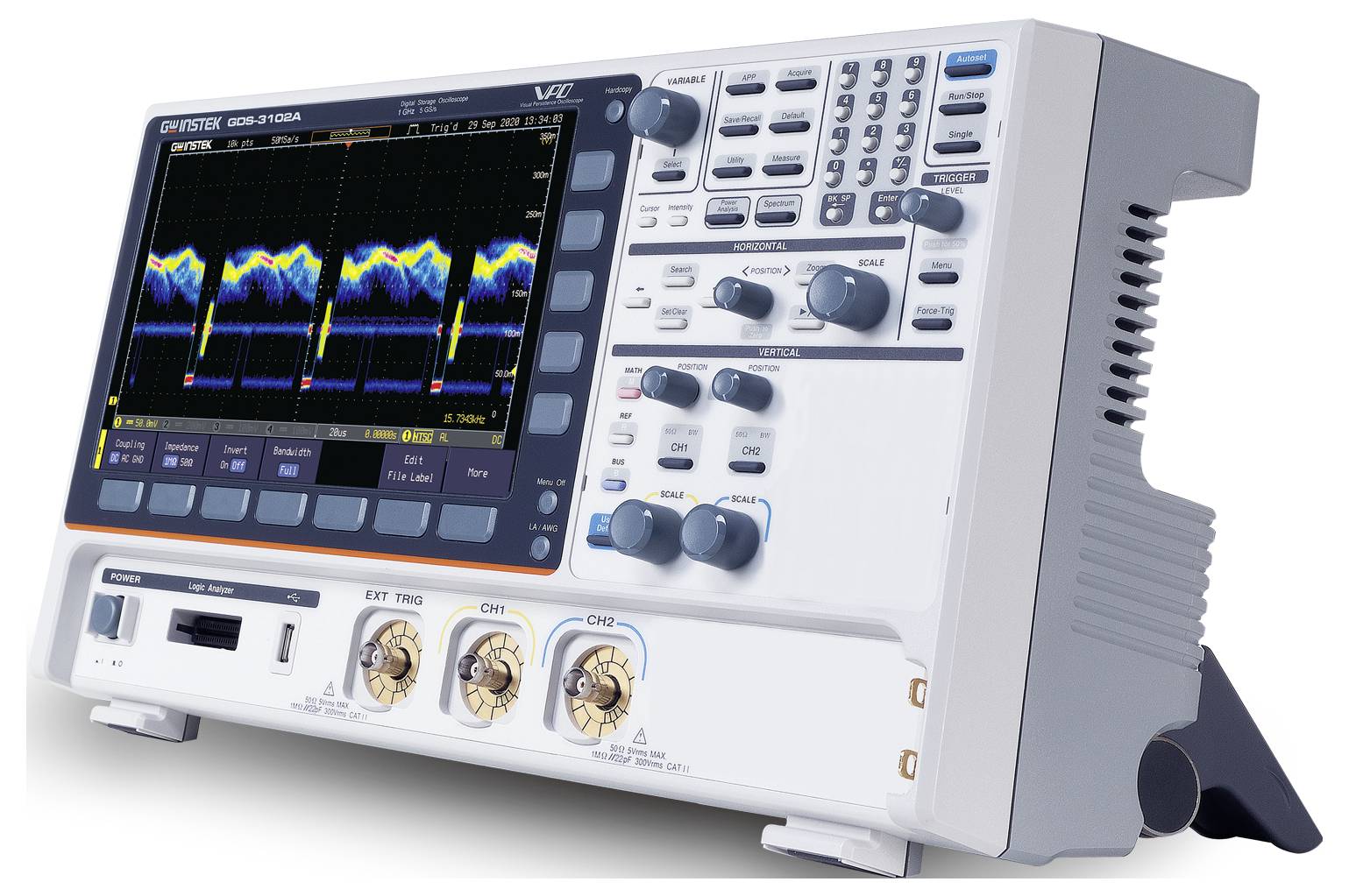 Ein digitales Oszilloskop, das Wellenformmuster auf dem Bildschirm anzeigt, mit verschiedenen Einstellungsreglern und Knöpfen an der Seite für Anpassungen.