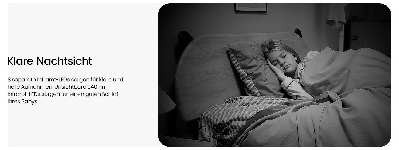 „Ein Kind, das unter Decken in einem dämmrig beleuchteten Raum schläft, mit Text, der Infrarot-LEDs für klare Nachtsicht beschreibt.