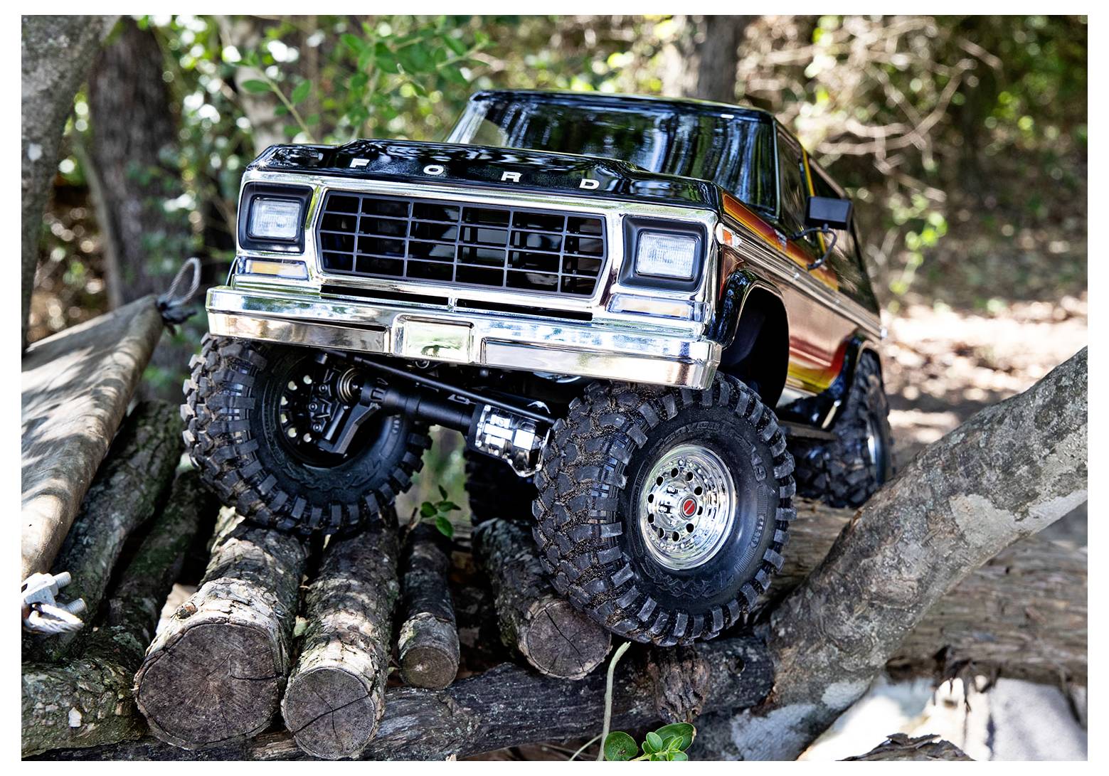 Traxxas TRX-4 1979 Ford Bronco Brushed 1:10 RC Modellauto Elektro Crawler Allradantrieb (4WD) RtR 2