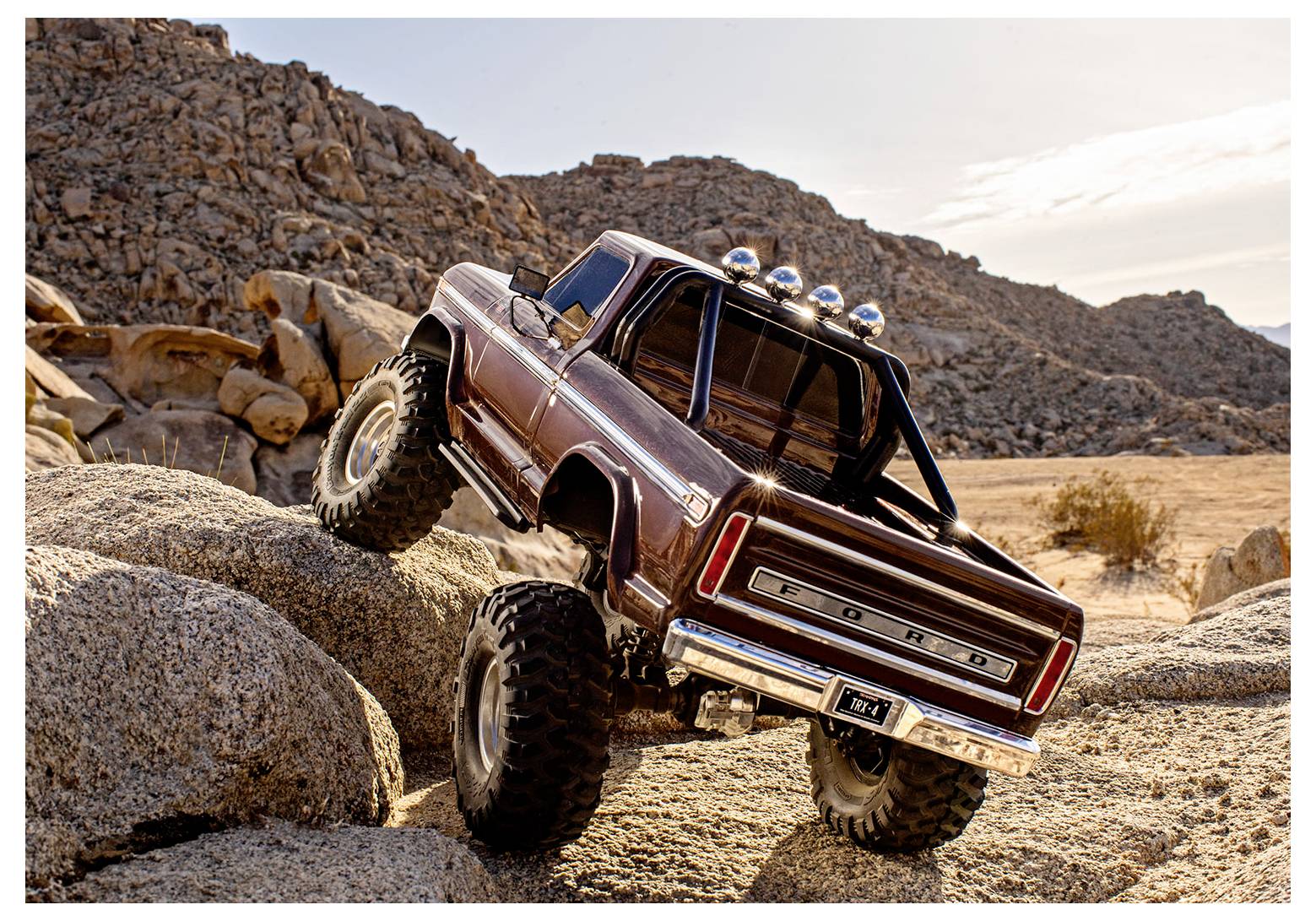 Traxxas TRX-4 Ford F-150 Brushed 1:10 RC Modellauto Elektro Crawler Allradantrieb (4WD) RtR 2,4 GHz