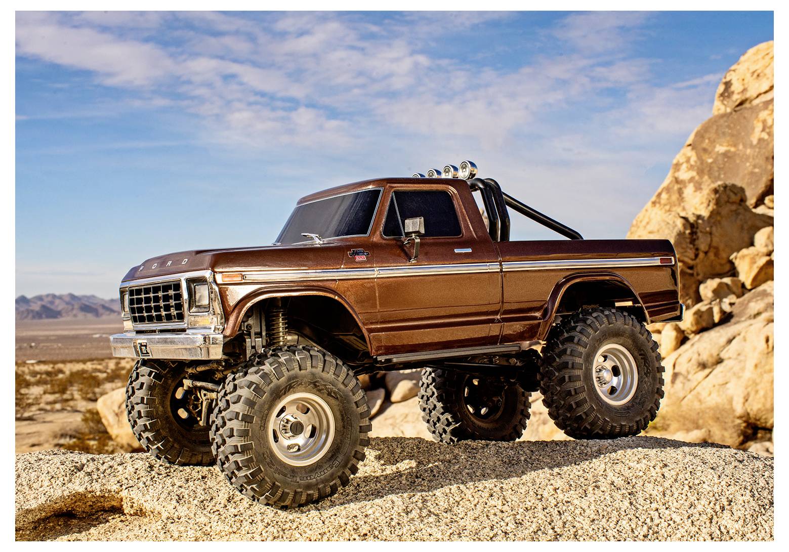 Traxxas TRX-4 Ford F-150 Brushed 1:10 RC Modellauto Elektro Crawler Allradantrieb (4WD) RtR 2,4GHz