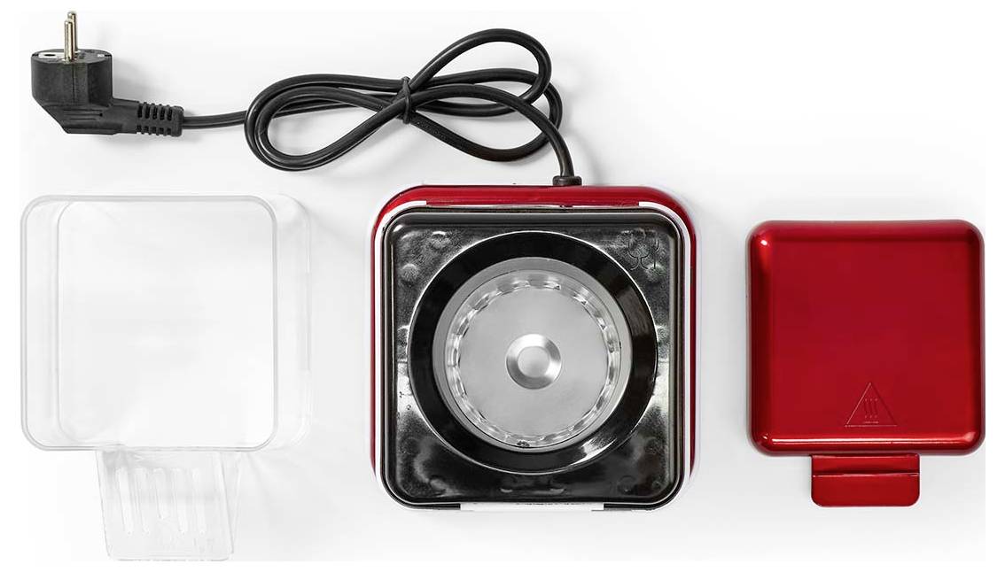 Kaffeemühle mit Metallklinge, rote Außenseite, durchsichtiger Deckel links und roter Deckel rechts. Schwarzes Netzkabel angeschlossen.