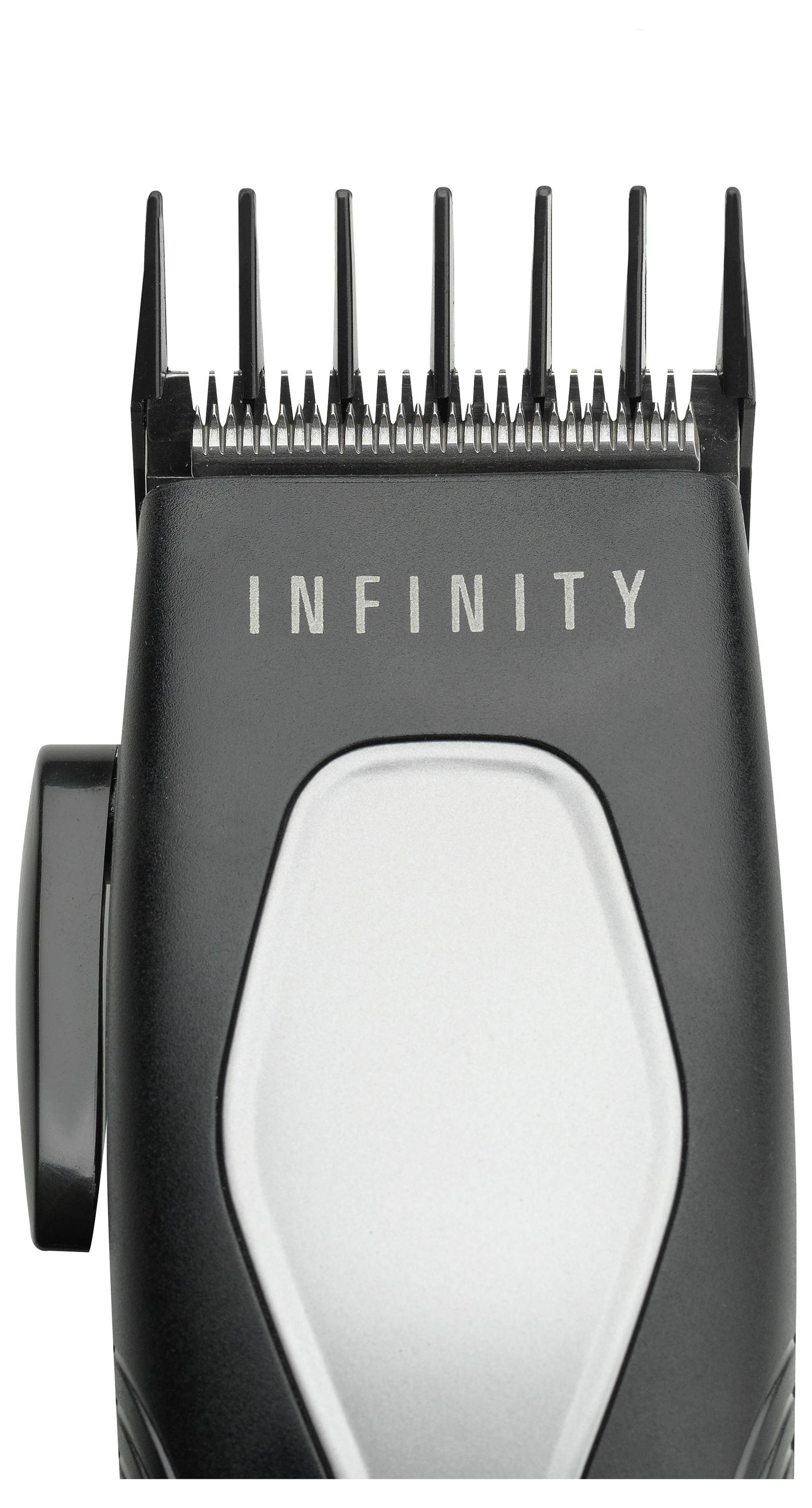 Elektrische Haarschneidemaschine mit verstellbarem Aufsatz, mit der Aufschrift 'INFINITY', vor einem weißen Hintergrund.