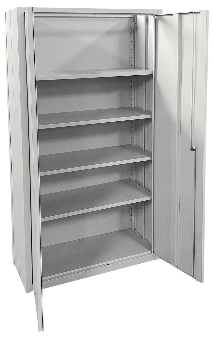 Ein hoher, offener Metallschrank mit fünf verstellbaren Regalen und einer offenen Tür, die sich auf der rechten Seite befindet.