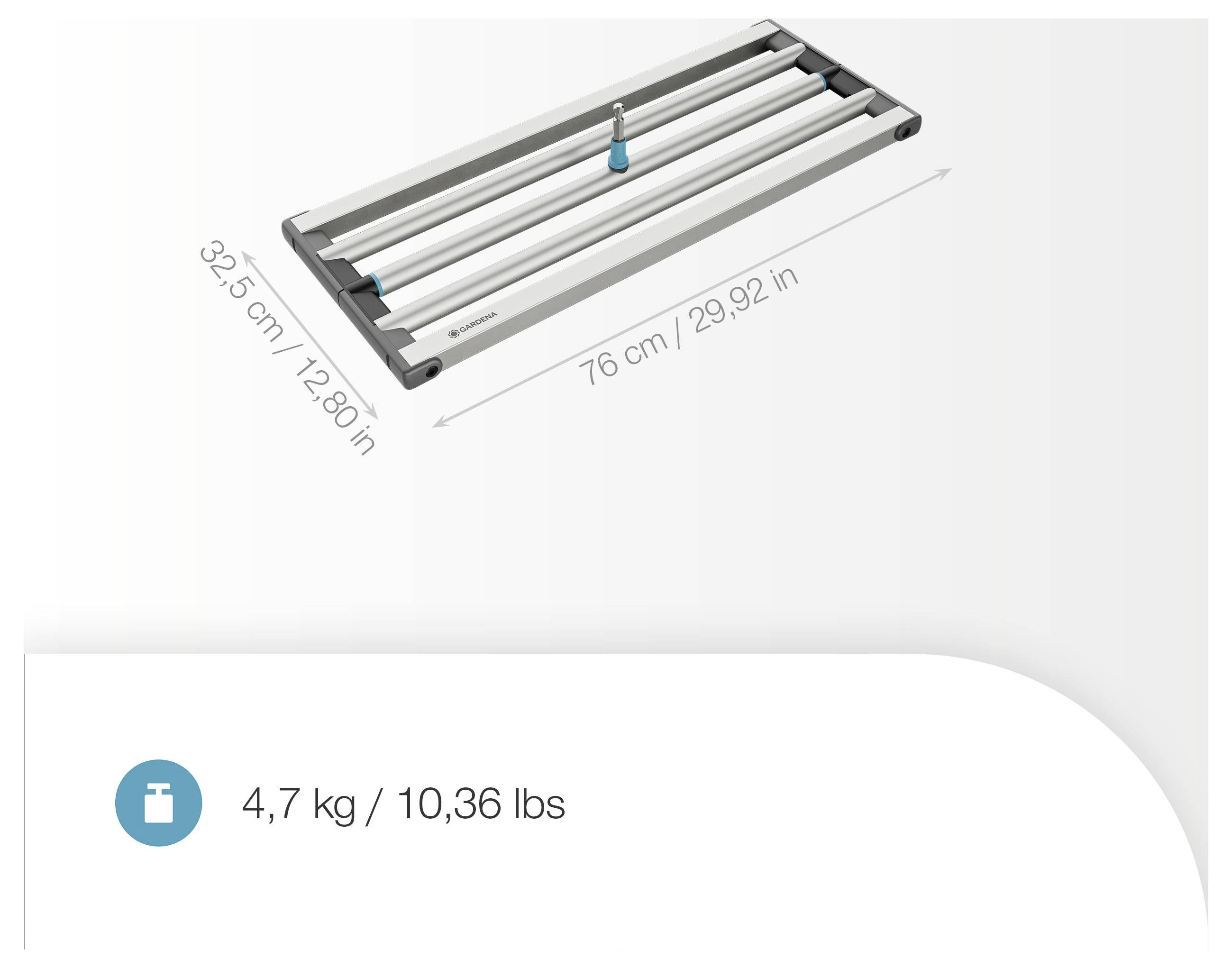 Ein zusammenklappbarer Rahmen mit den Maßen 76 cm x 32,5 cm wird gezeigt. Ein blauer Verschluss ist zentriert am Rahmen angebracht. Das Gewicht beträgt 4,7 kg oder 10,36 lbs.