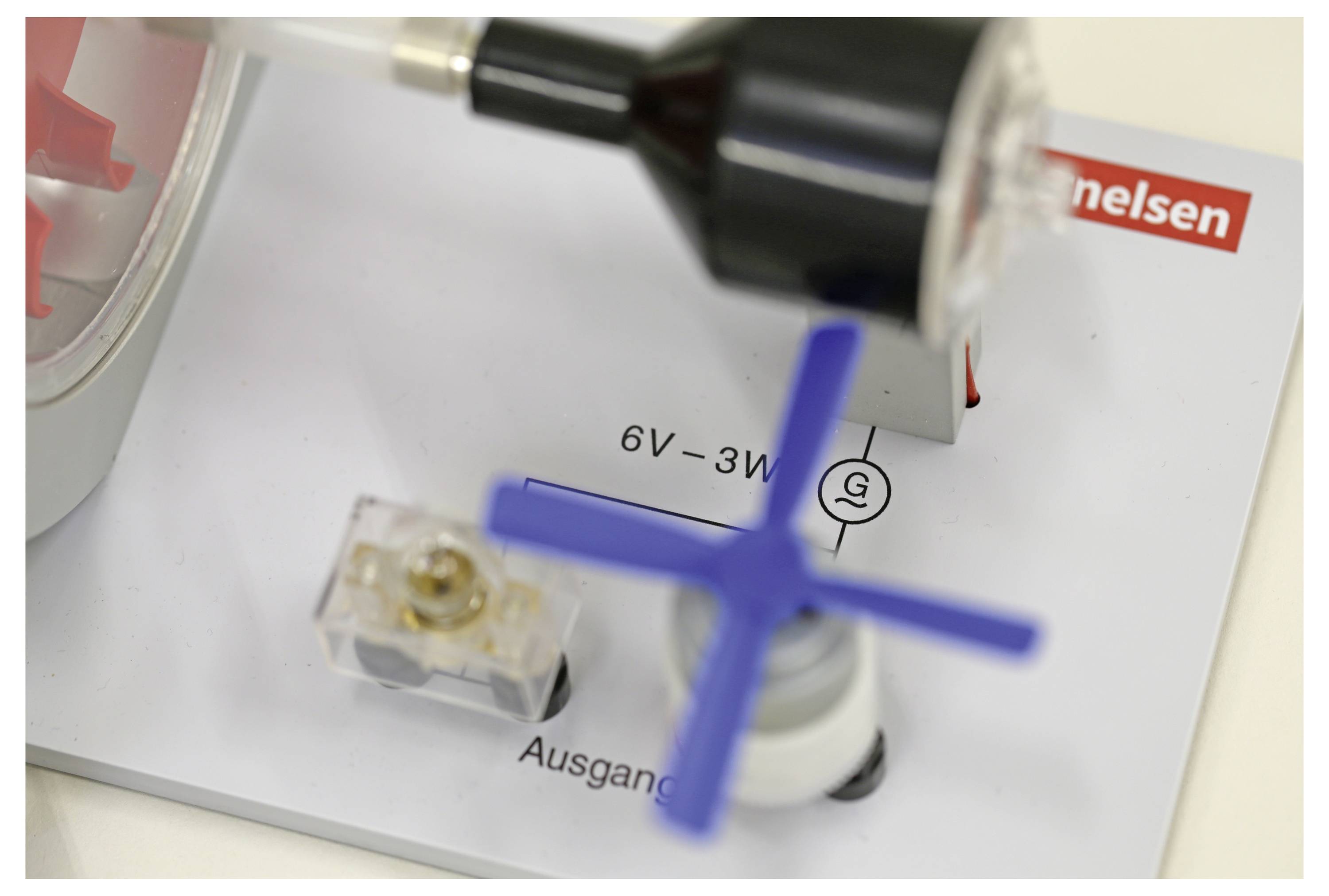 Cornelsen Experimenta 44632 Modell eines Wasserkraftwerks
